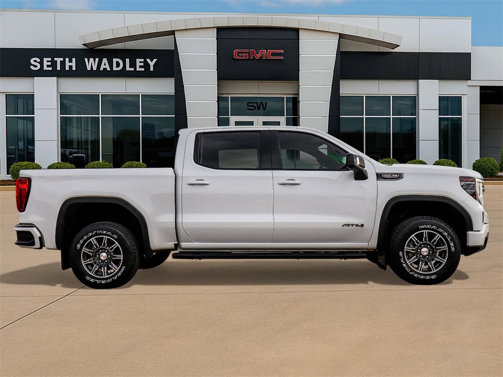 Used 2024 GMC Sierra 1500 AT4 w/ Technology Package image 8