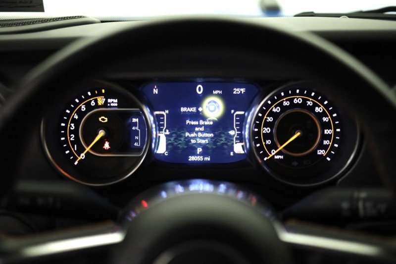 Used 2023 Jeep Gladiator Mojave w/ Cold Weather Group image 14