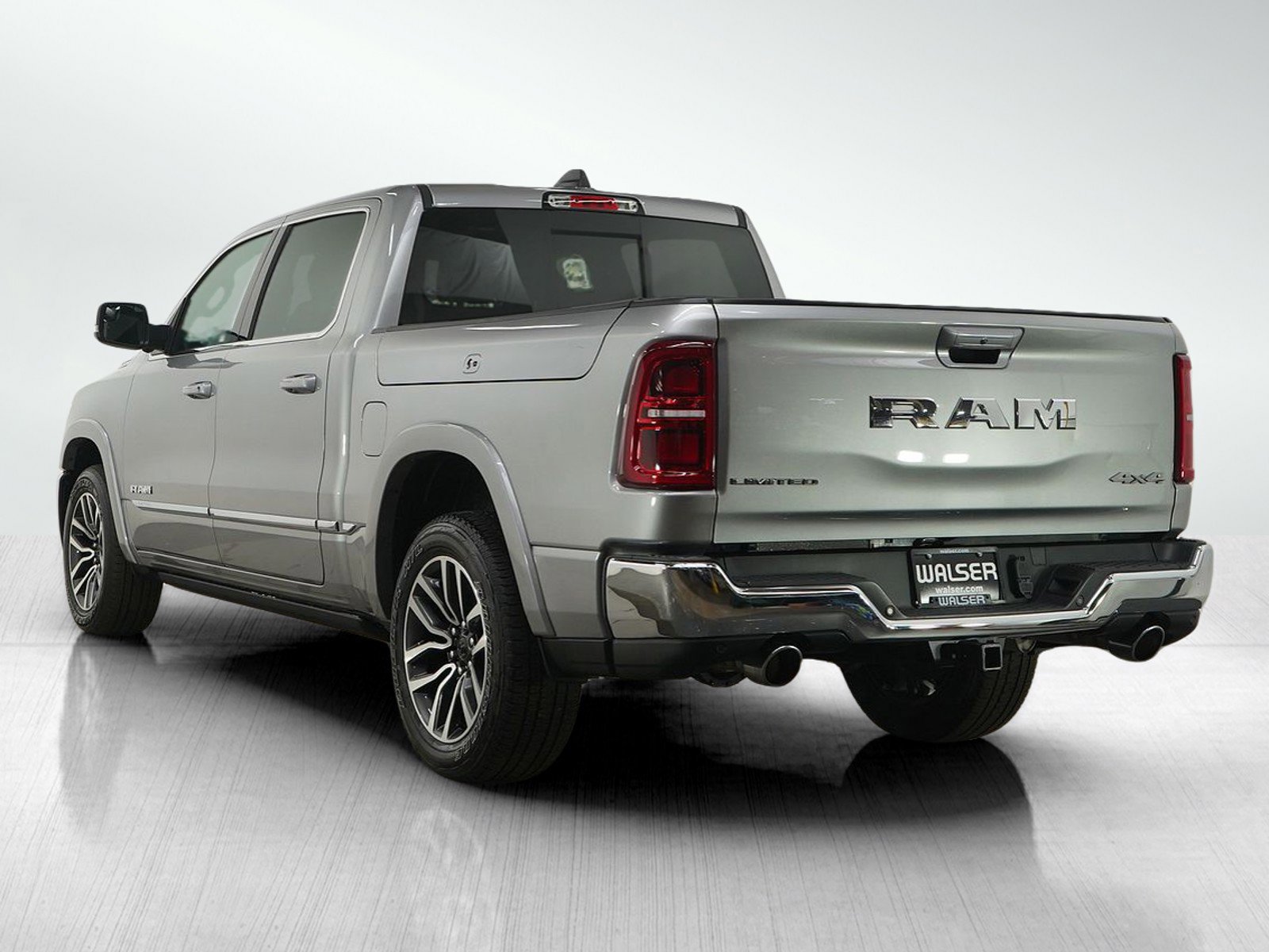 Used 2025 RAM 1500 Limited image 3