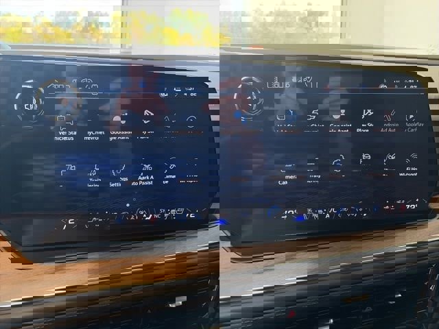 New 2026 Chevrolet Suburban High Country image 24