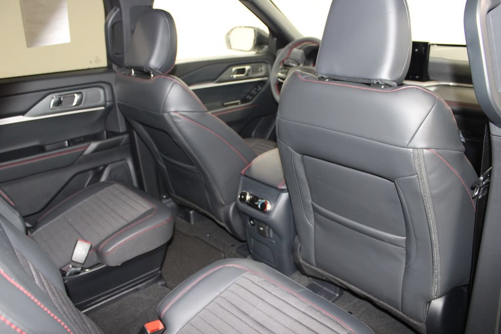 New 2026 Ford Explorer ST-Line AWD/4WD image 34