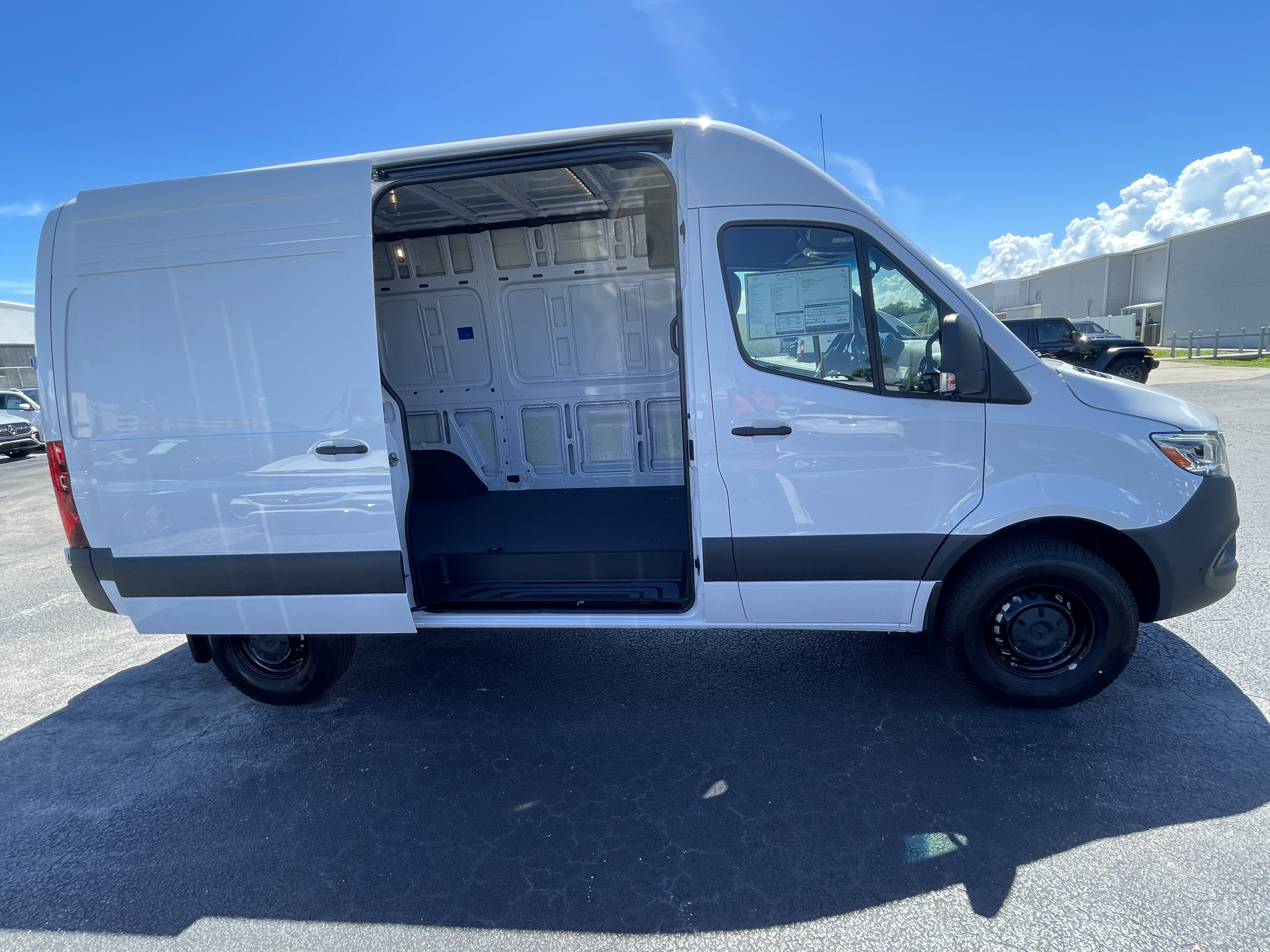 New 2026 Mercedes-Benz Sprinter 2500 image 4