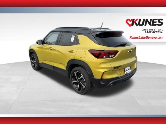 Used 2023 Chevrolet TrailBlazer RS w/ Sun and Liftgate Package FWD image 9