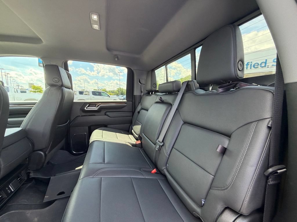 Used 2025 Chevrolet Silverado 2500 LT w/ All Star Edition AWD/4WD image 37