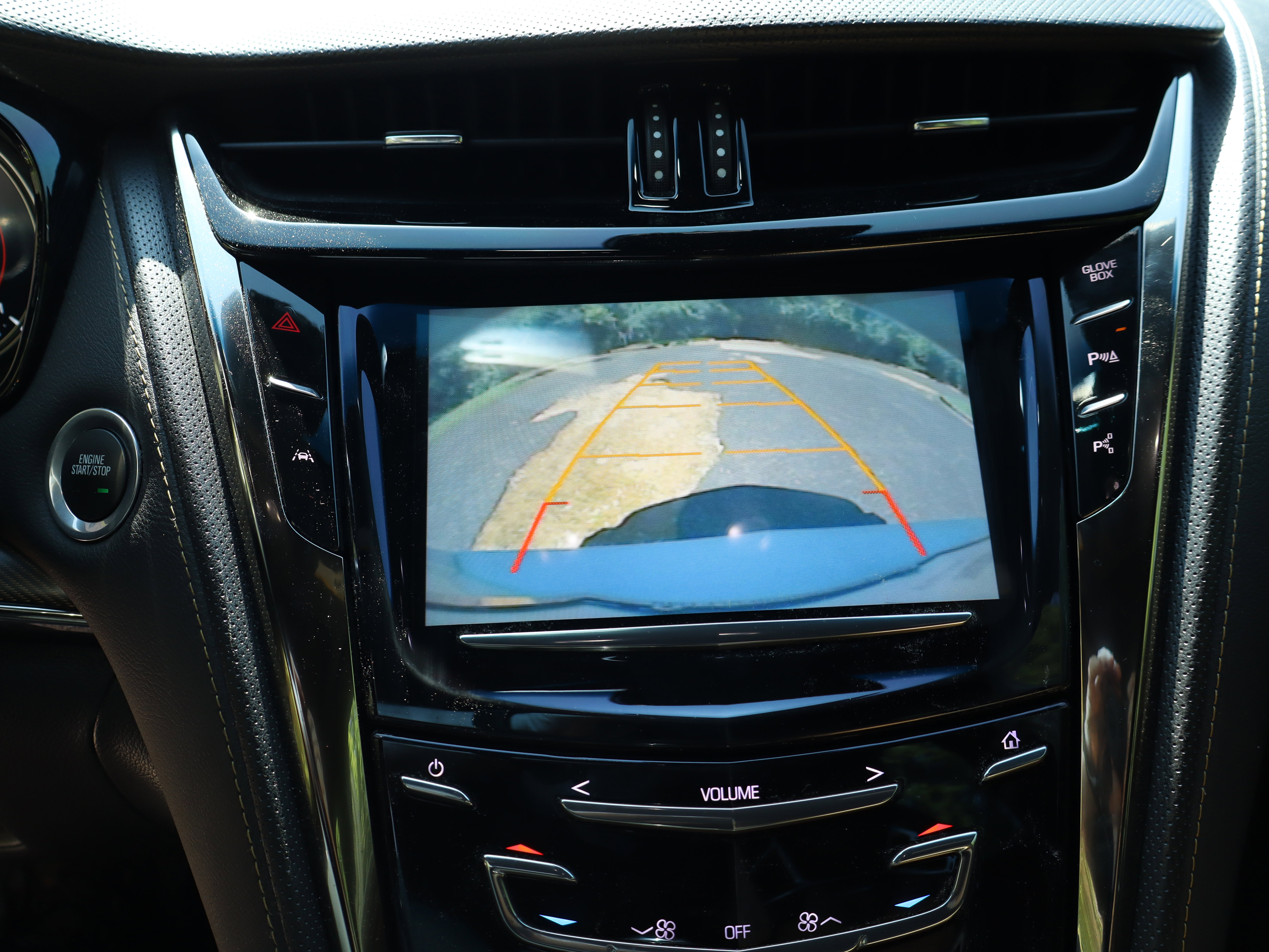 Used 2016 Cadillac CTS V w/ Carbon Fiber Package RWD image 31
