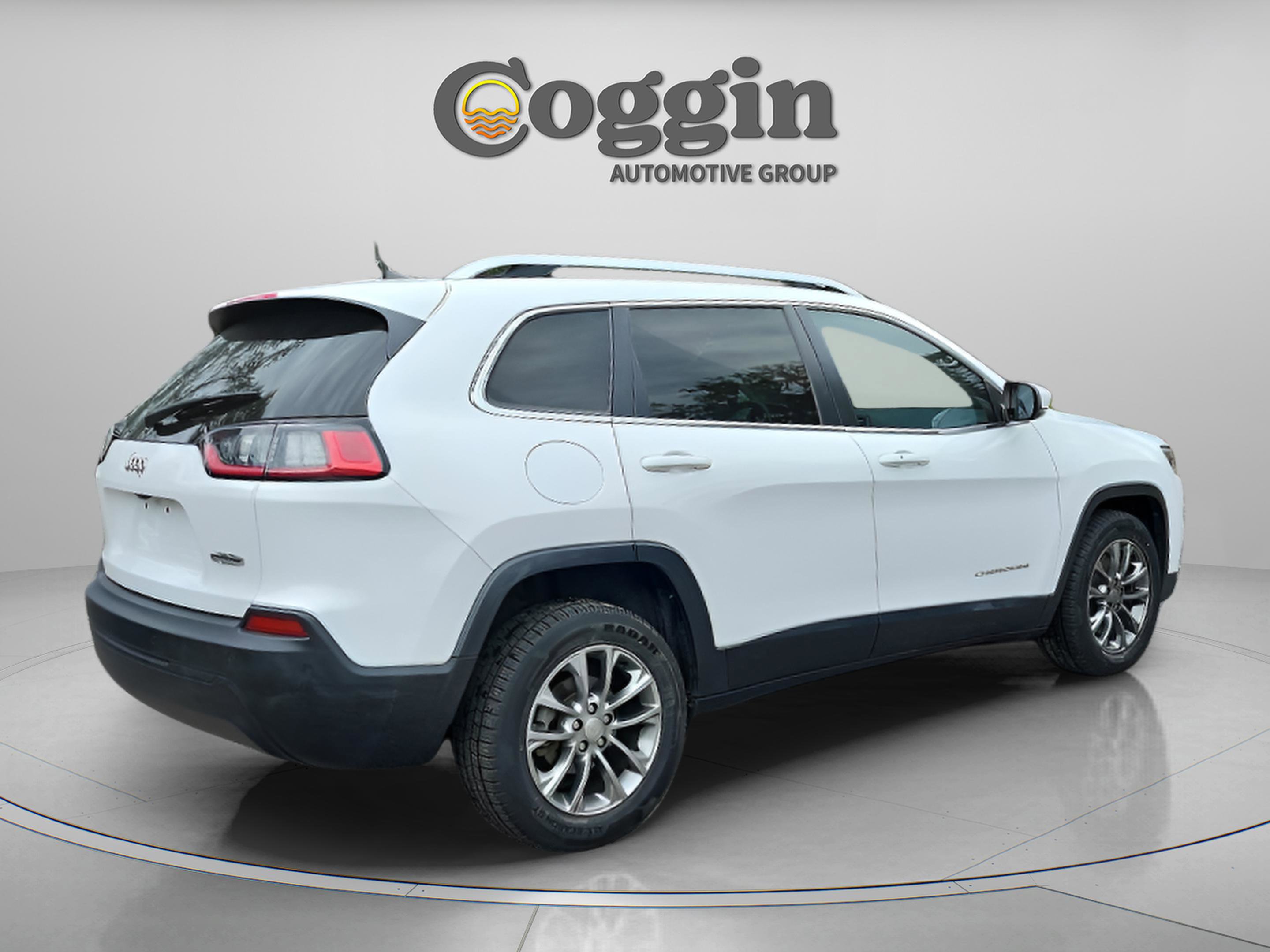 Used 2020 Jeep Cherokee Latitude Plus w/ Comfort/Convenience Group image 5