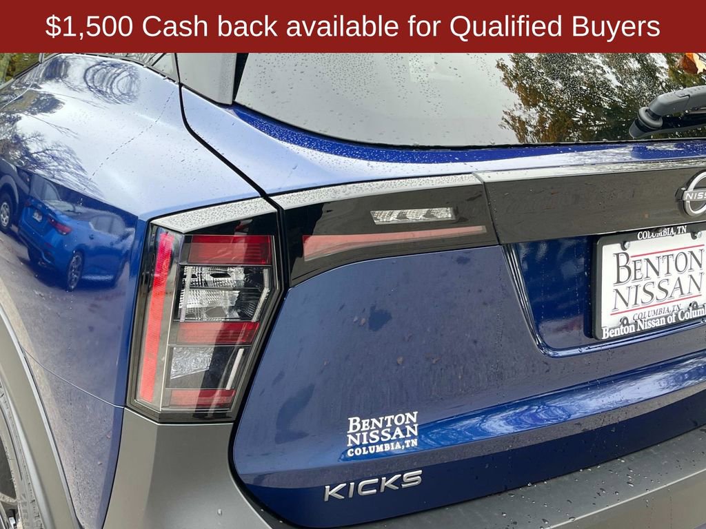 New 2026 Nissan Kicks SR w/ Cold Weather Package image 14