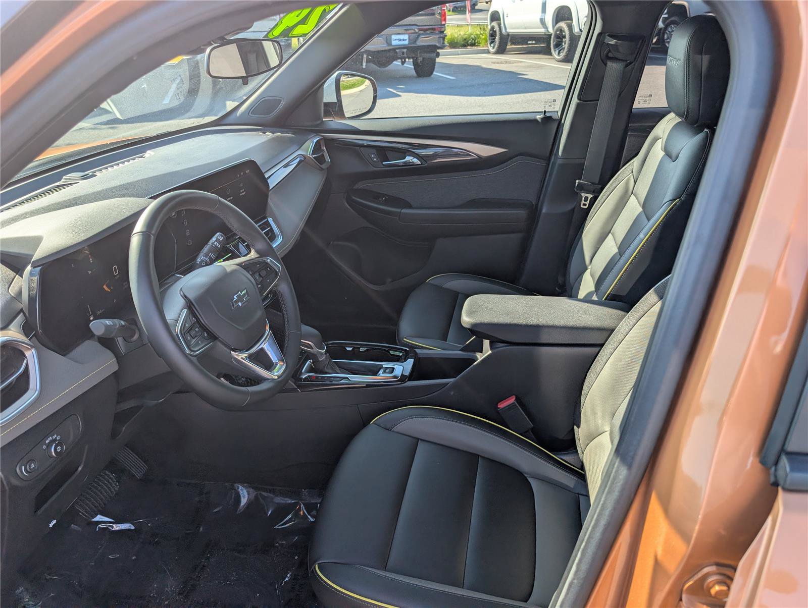 Used 2024 Chevrolet TrailBlazer ACTIV w/ Driver Confidence Package FWD image 14