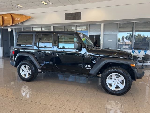 Used 2021 Jeep Wrangler Unlimited Sport image 4