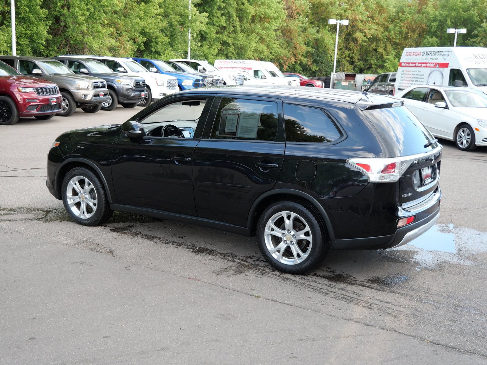 Used 2015 Mitsubishi Outlander SE AWD/4WD image 5