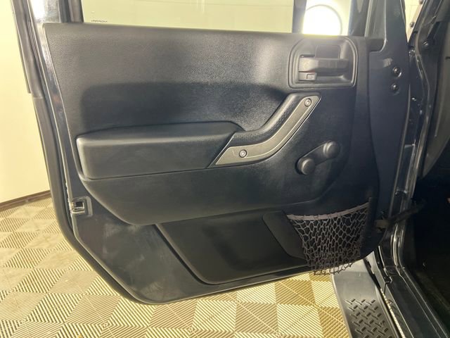 Used 2017 Jeep Wrangler Unlimited Sport w/ Connectivity Group image 11