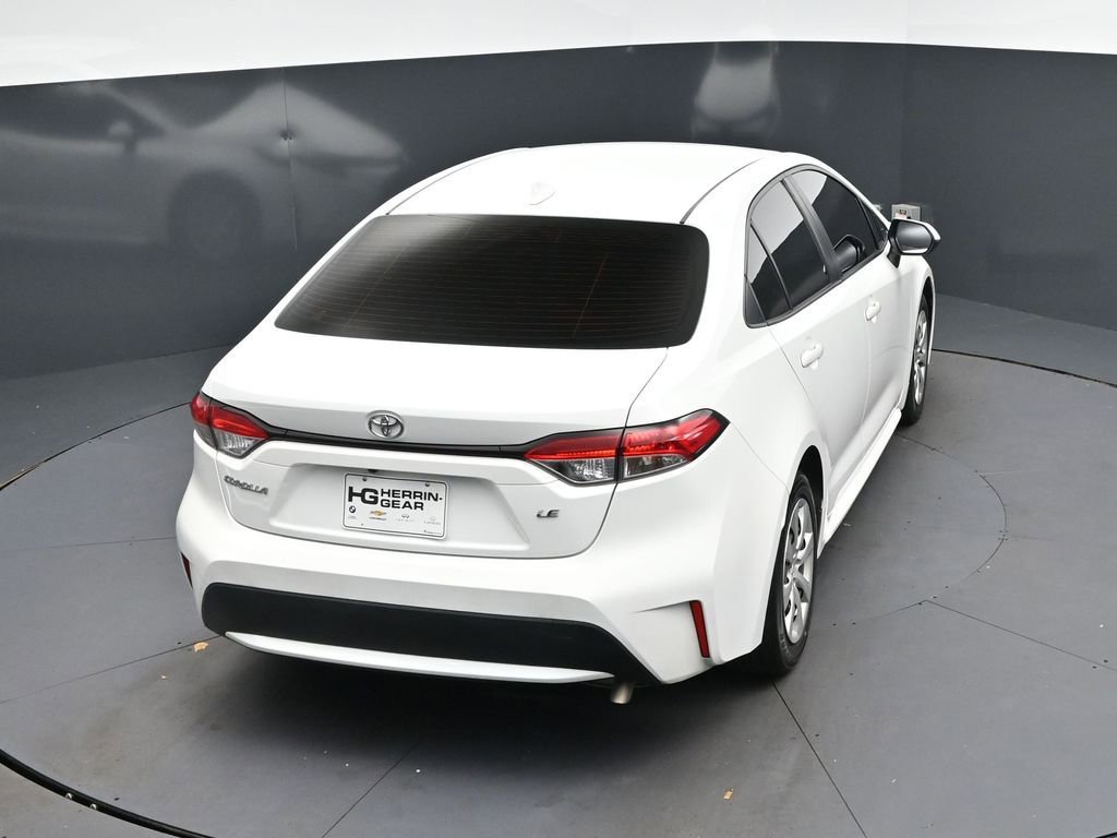 Used 2022 Toyota Corolla LE FWD image 35