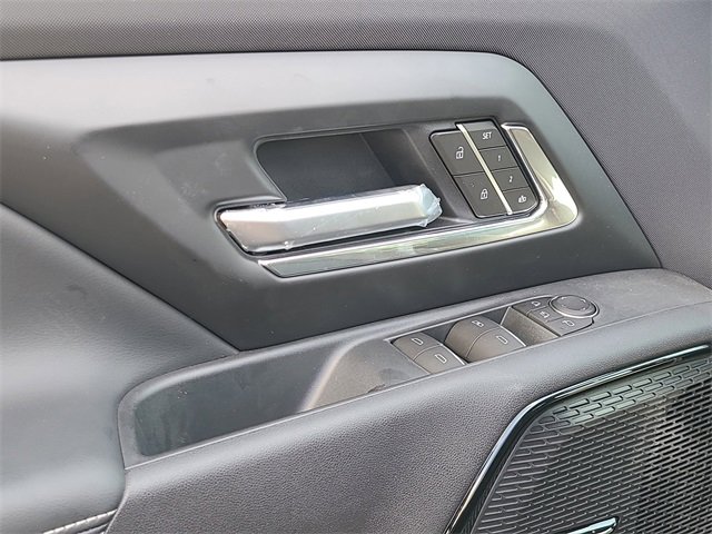 New 2026 Chevrolet Silverado EV LT image 18