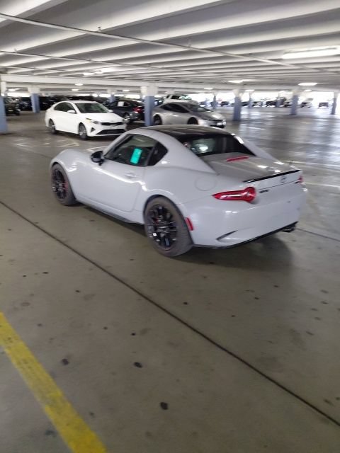Used 2024 MAZDA MX-5 Miata RF Club RWD image 4