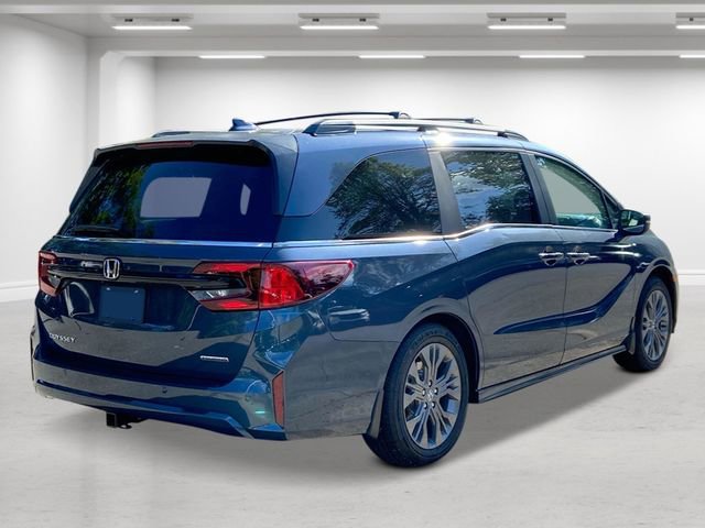 New 2026 Honda Odyssey Touring image 2