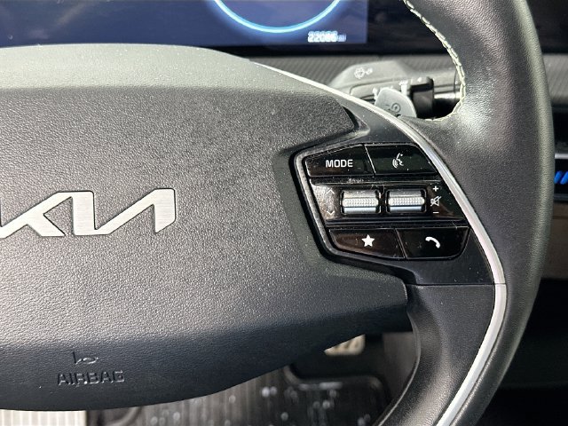 Used 2024 Kia EV6 GT-Line AWD/4WD image 25