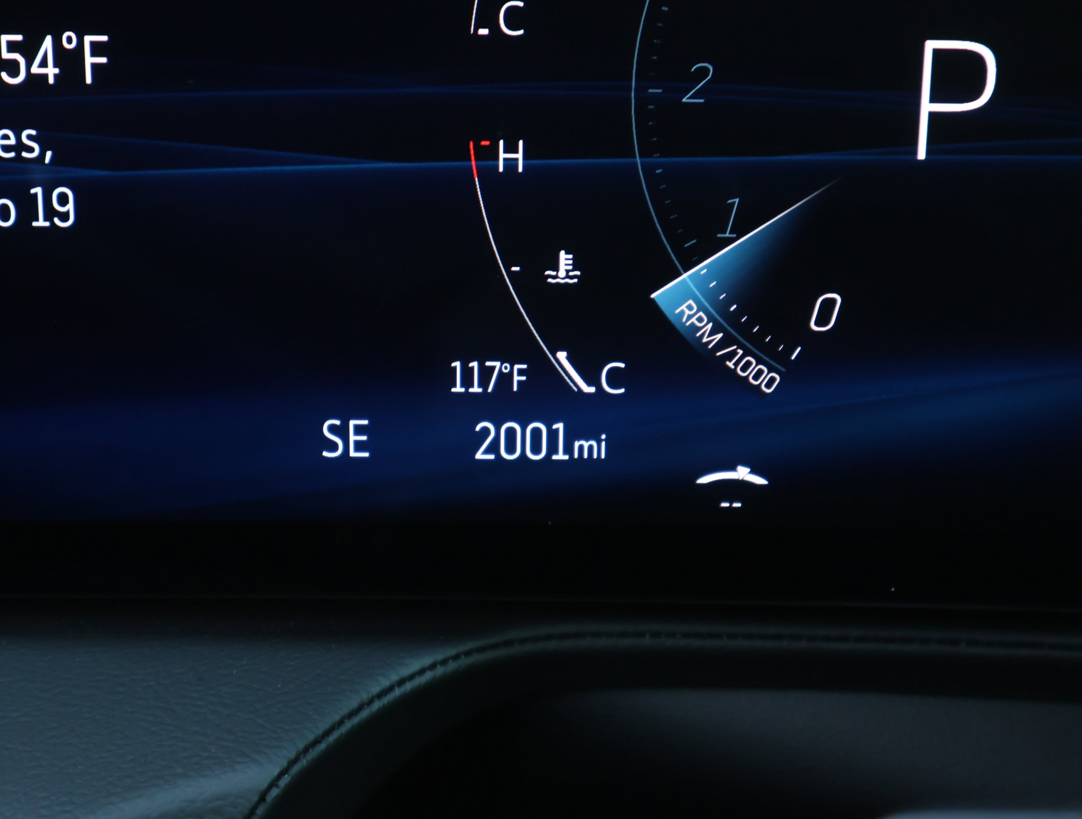 Used 2025 Cadillac CT5 Premium Luxury image 4