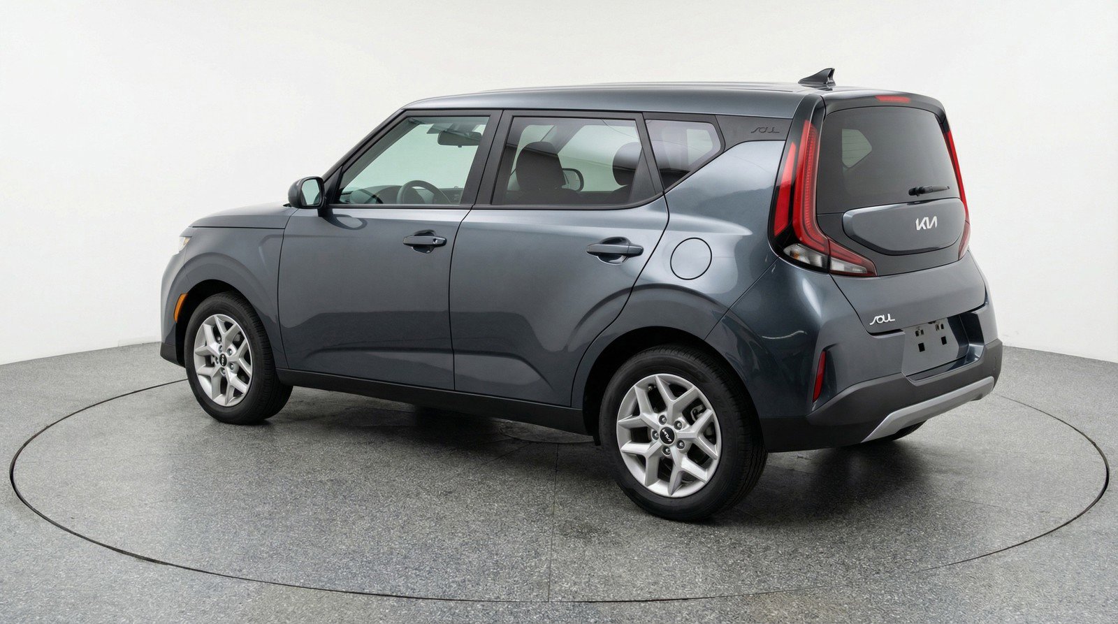 Used 2025 Kia Soul LX w/ LX Technology Package image 6