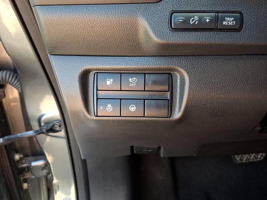 Certified 2024 Nissan Leaf SV Plus FWD image 28