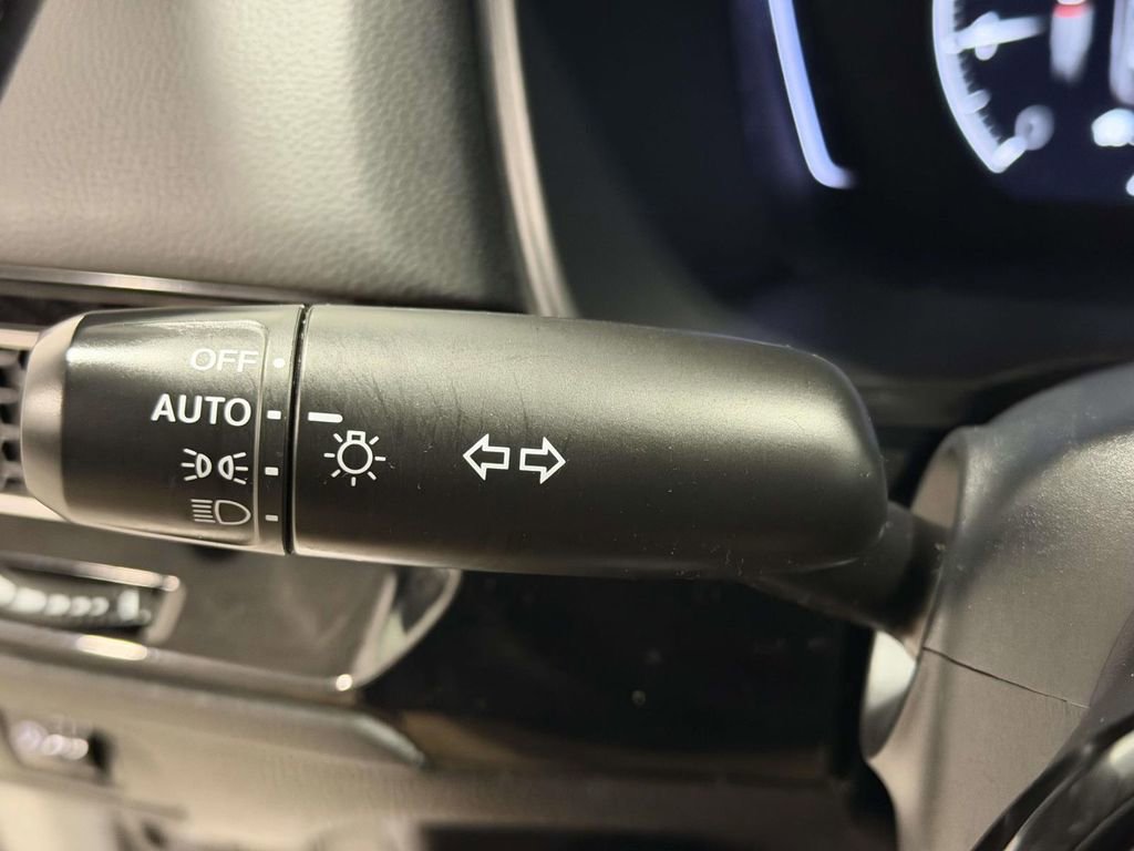 Used 2023 Honda Civic Sport image 22