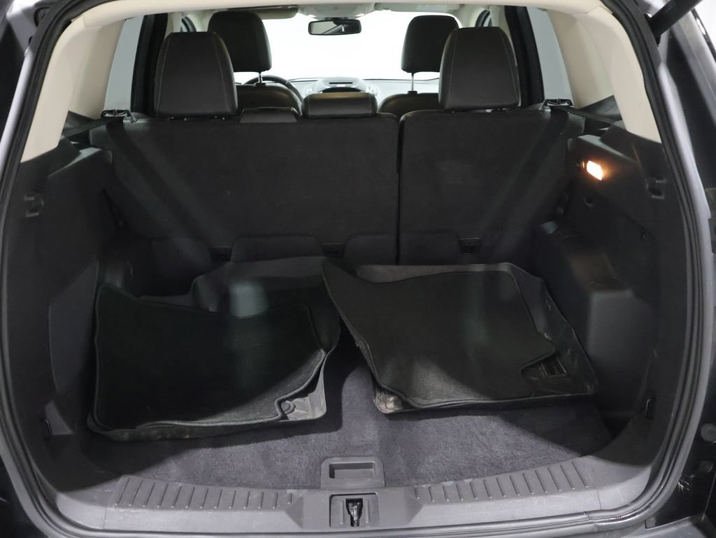Used 2016 Ford Escape Titanium AWD/4WD image 4