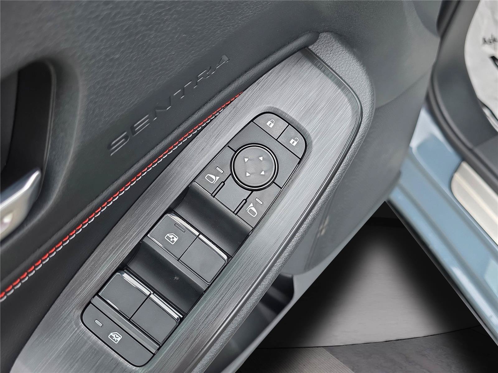 New 2026 Nissan Sentra SR w/ Floor Mat Package FWD image 23