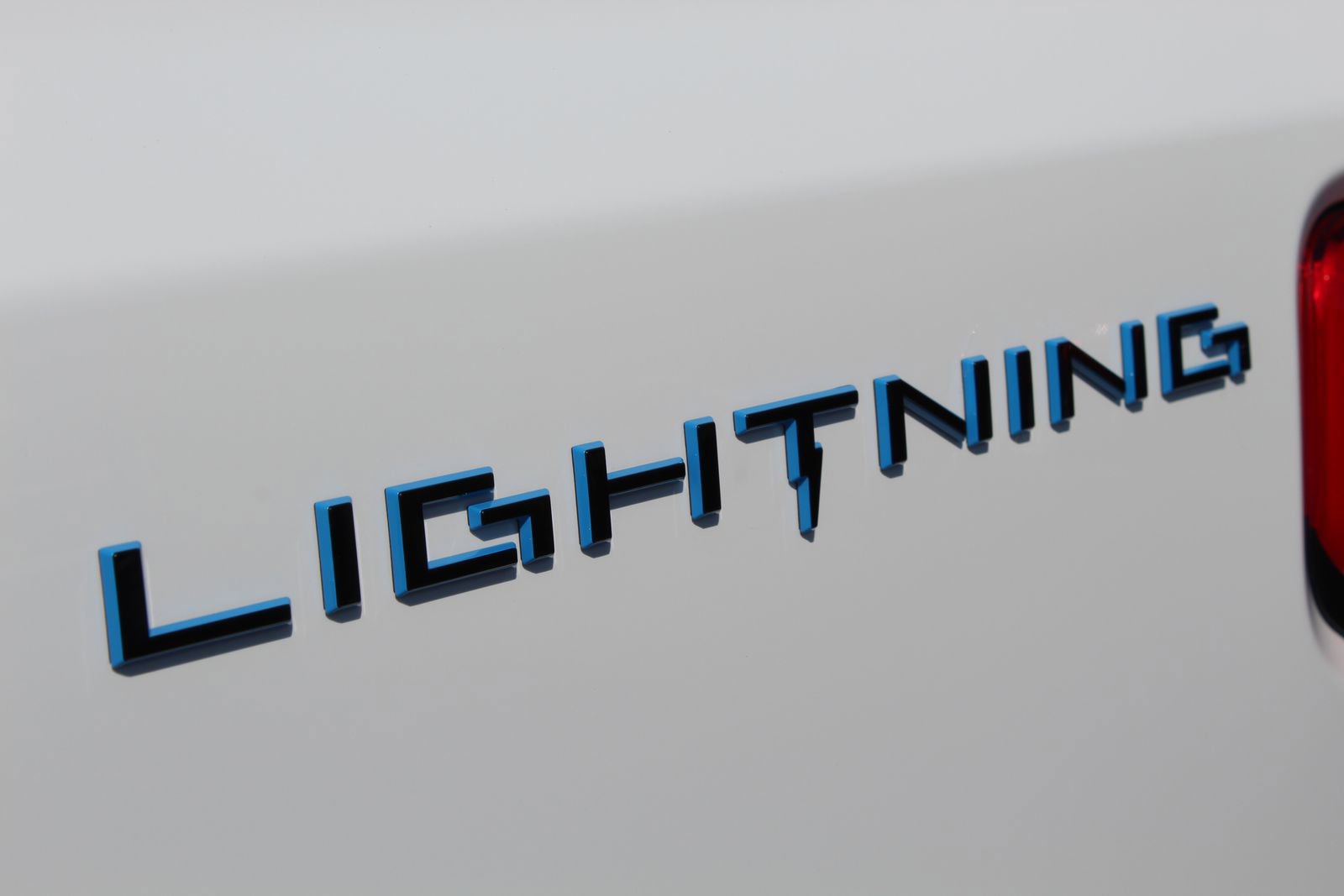 New 2025 Ford F150 Lightning Flash image 27