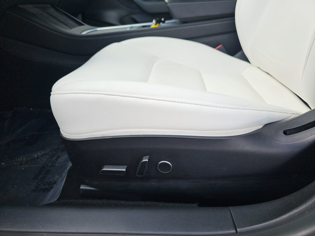 Used 2021 Tesla Model 3 Standard Range Plus RWD image 28