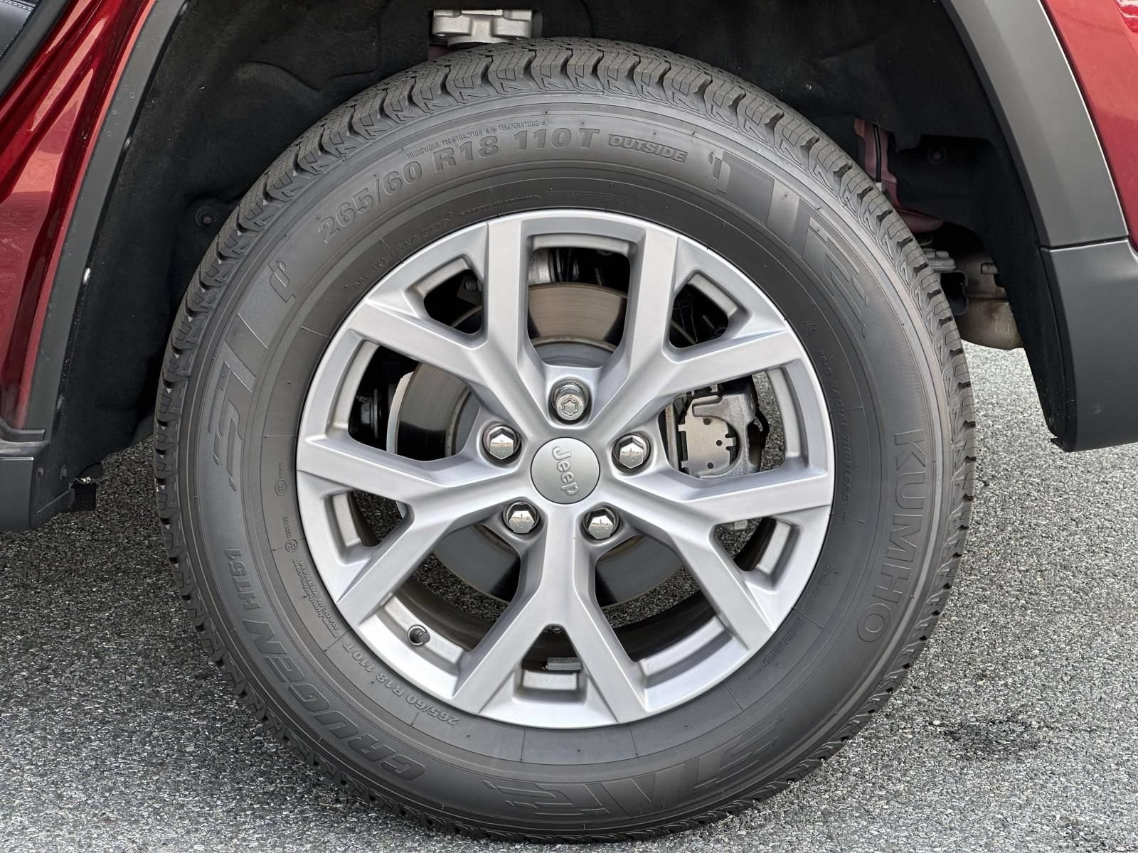 Used 2022 Jeep Grand Cherokee Limited RWD image 16
