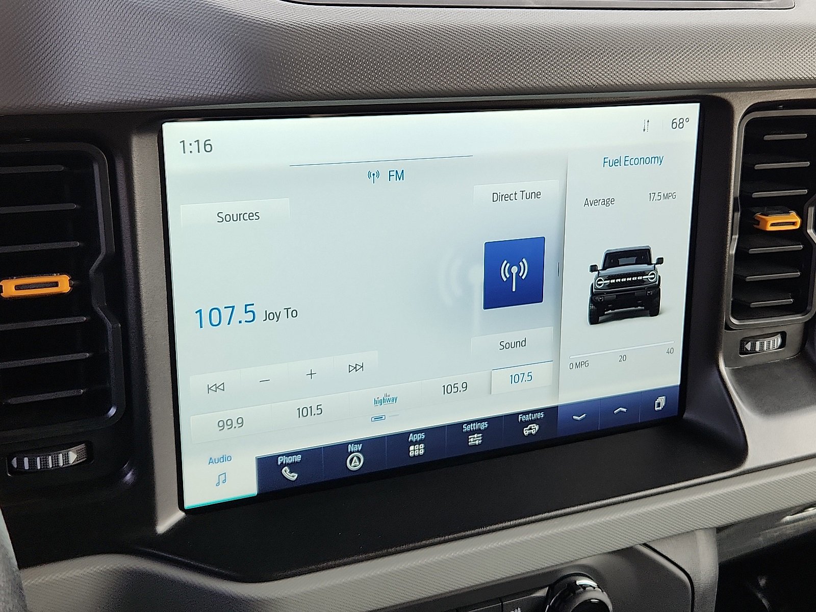 Used 2023 Ford Bronco Badlands w/ Sasquatch Package image 14