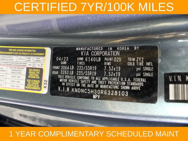 Used 2024 Kia Carnival EX FWD image 28