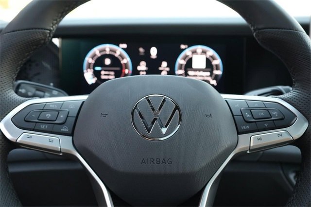 New 2026 Volkswagen Tiguan SE R-Line image 11