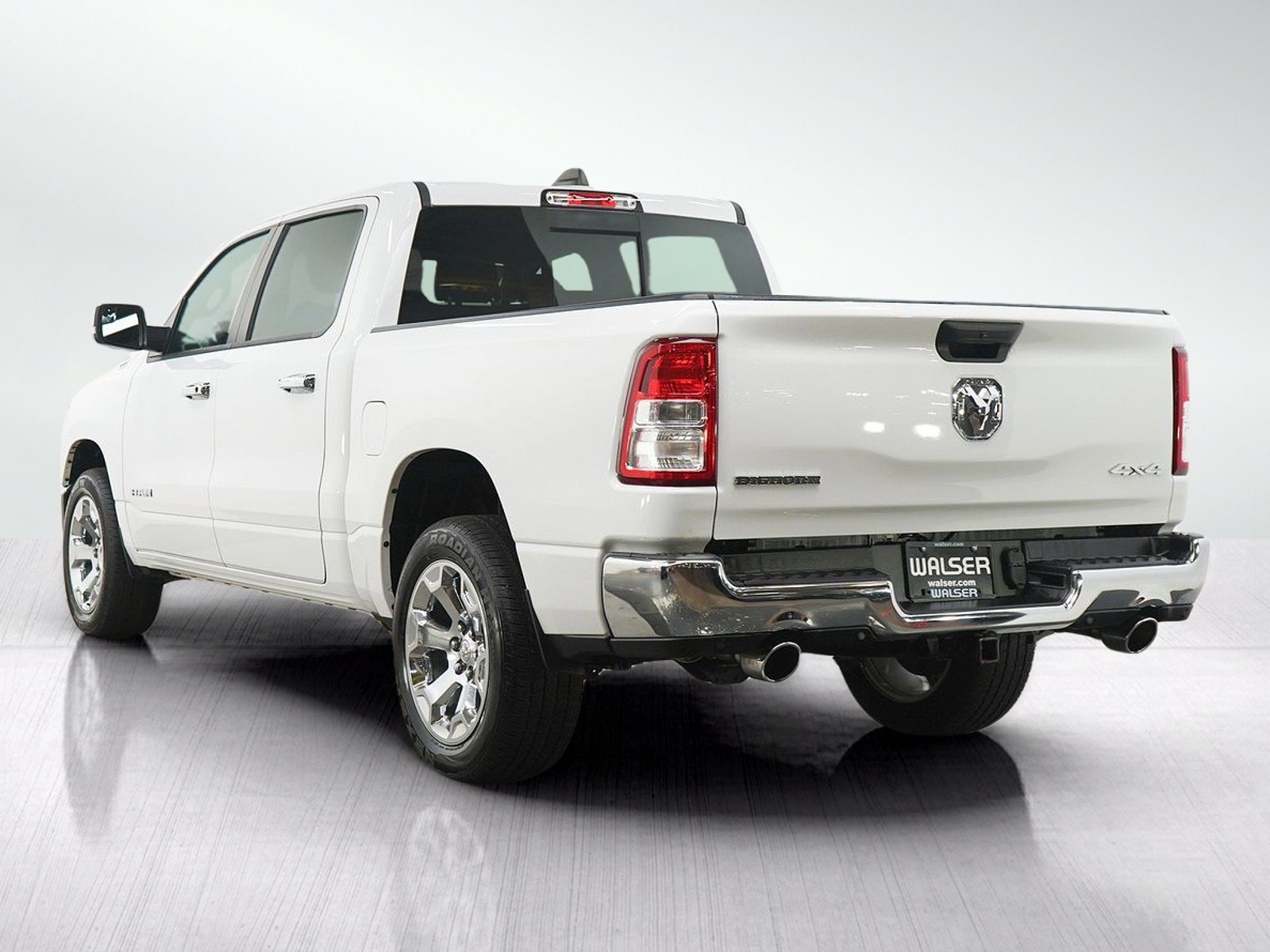 Used 2023 RAM 1500 Big Horn AWD/4WD image 3