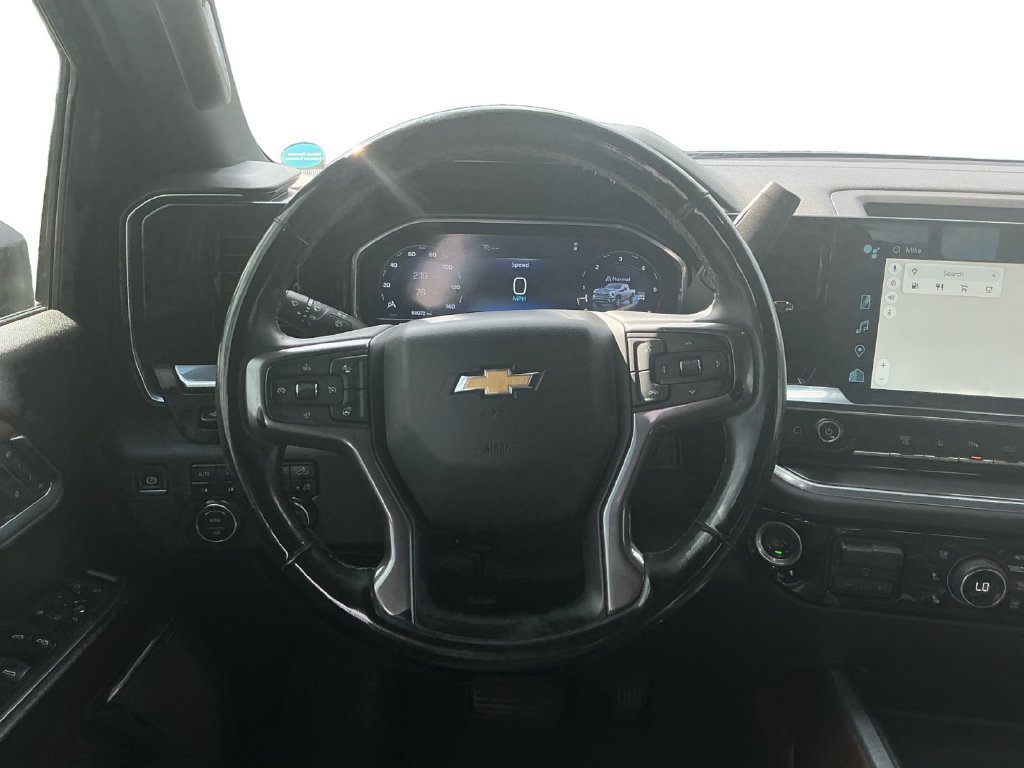 Used 2024 Chevrolet Silverado 2500 High Country w/ High Country Premium Package AWD/4WD image 18