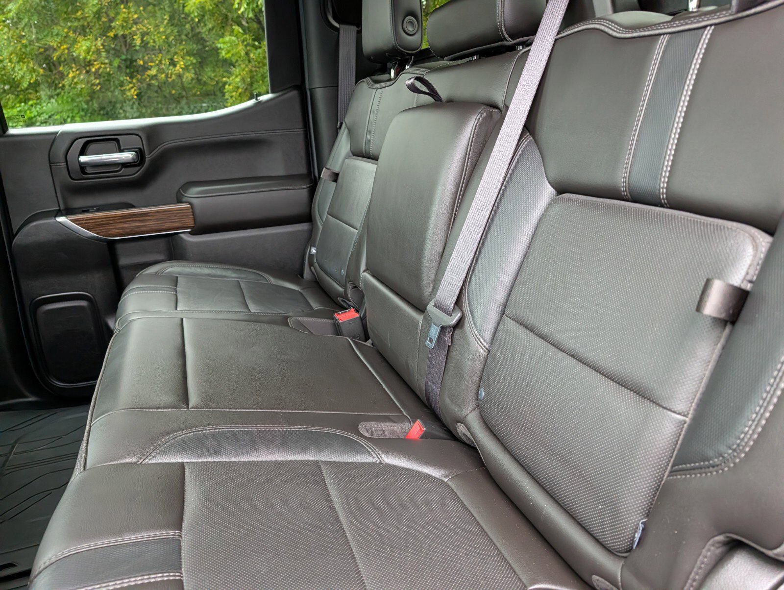 Used 2019 Chevrolet Silverado 1500 High Country AWD/4WD image 28