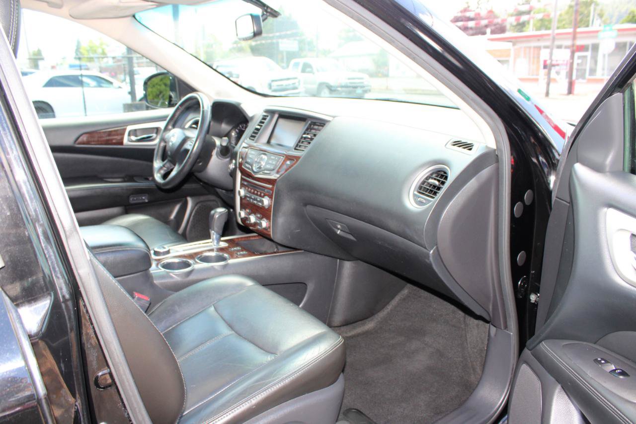 Used 2013 Nissan Pathfinder SL w/ SL Premium Pkg AWD/4WD image 18