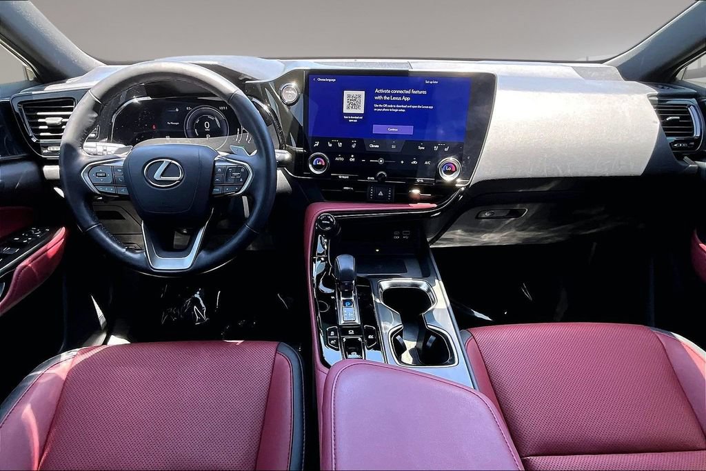 Used 2022 Lexus NX 350h AWD image 7