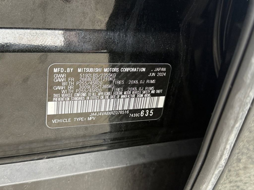 Used 2024 Mitsubishi Outlander SE Black Edition image 31