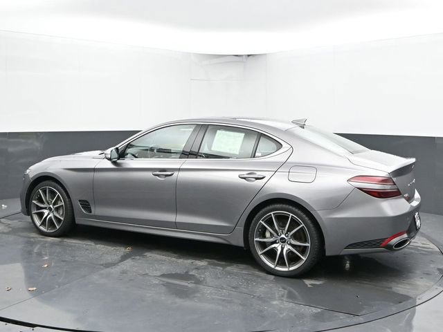 Used 2025 Genesis G70 2.5T image 7