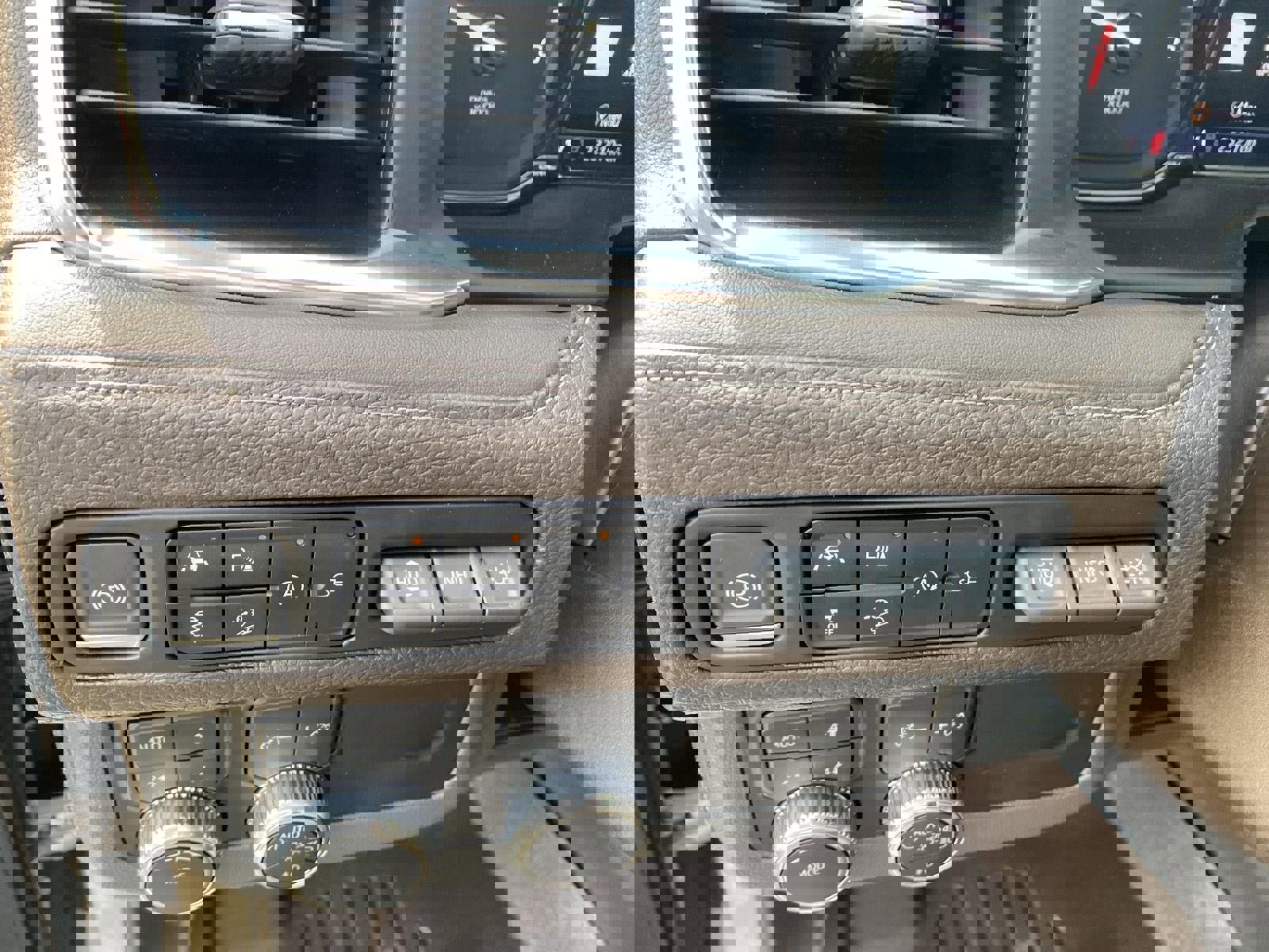 Used 2021 GMC Yukon Denali w/ Denali Premium Package image 40