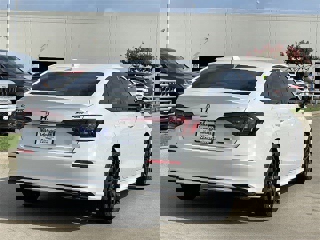 New 2026 Honda Civic FWD Hybrid Sedan image 4