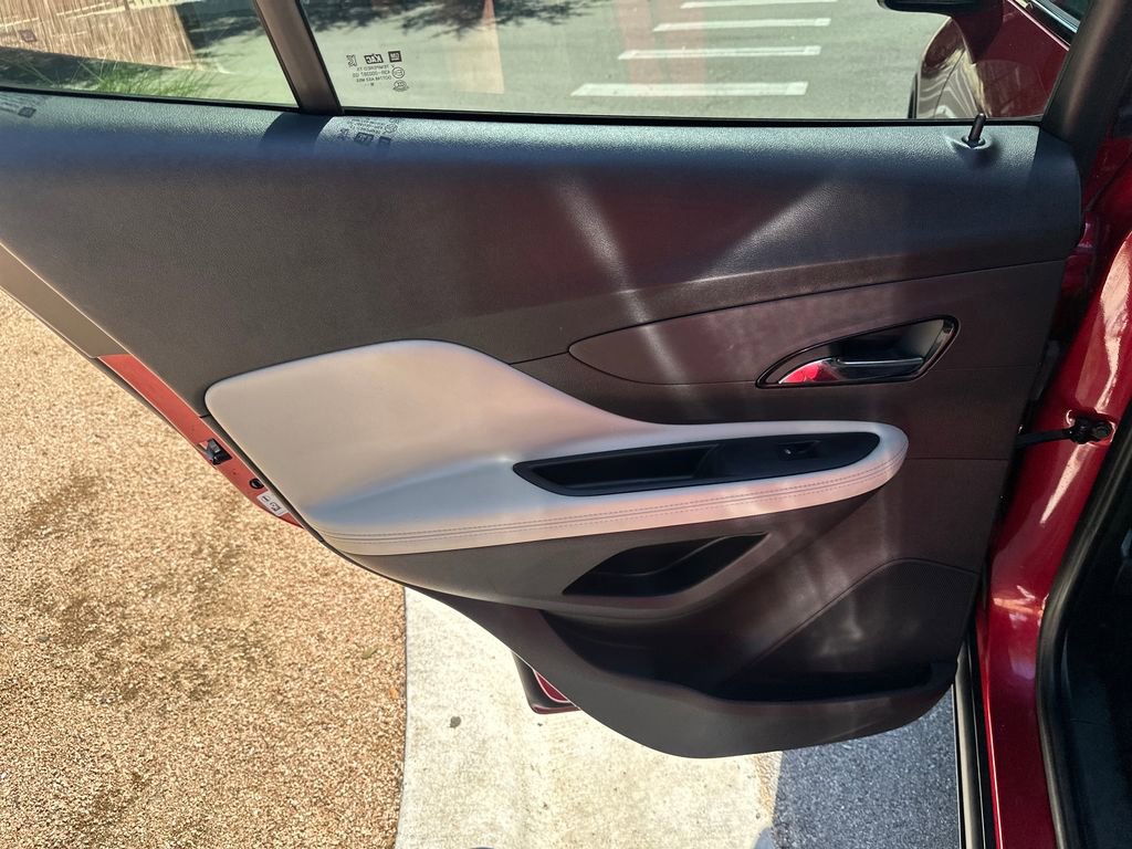 Used 2019 Buick Encore Preferred FWD image 33
