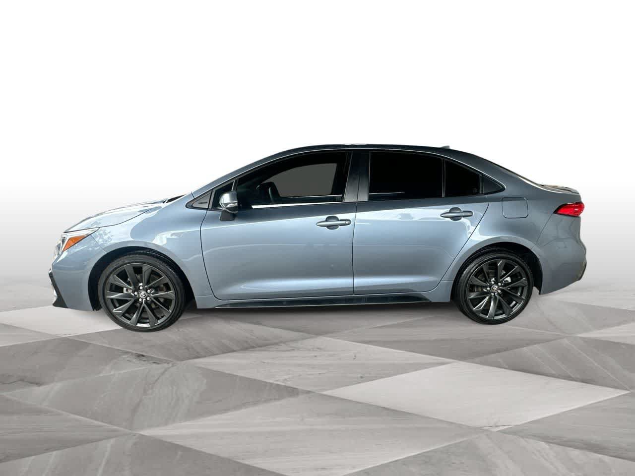 Used 2026 Toyota Corolla SE FWD image 5