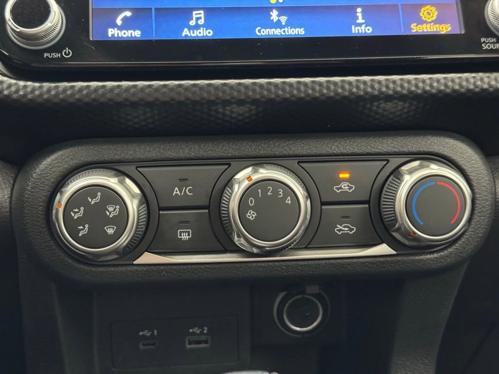 Used 2024 Nissan Kicks SV FWD image 21