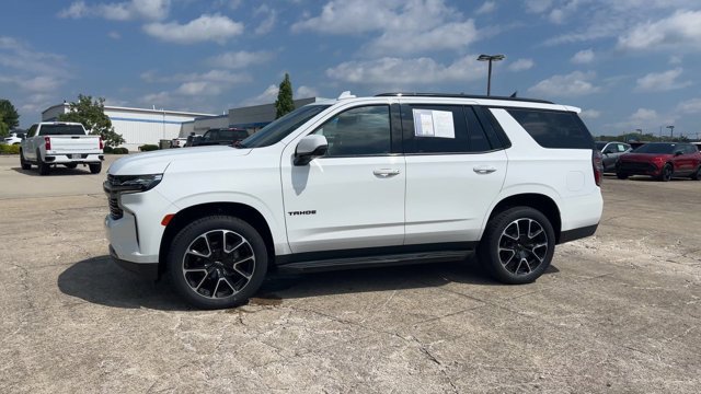 Used 2021 Chevrolet Tahoe RST w/ Luxury Package AWD/4WD image 5