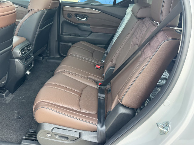 New 2026 Honda Pilot Elite image 16