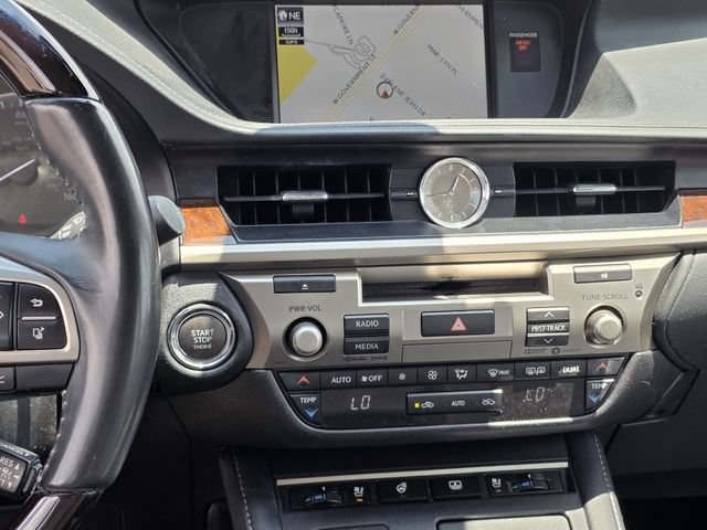 Used 2017 Lexus ES 350 FWD image 9
