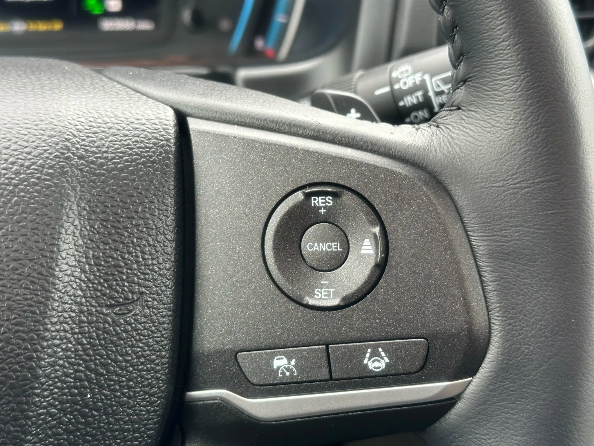 Used 2023 Honda Odyssey EX-L image 20
