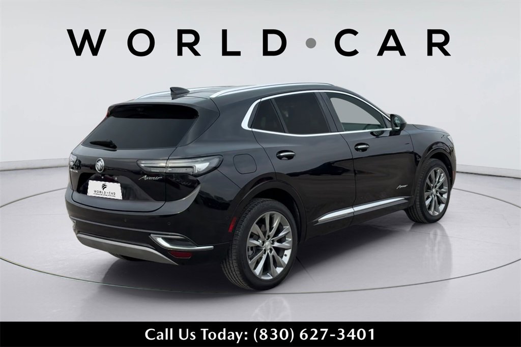 Used 2021 Buick Envision Avenir w/ Technology Package II image 3