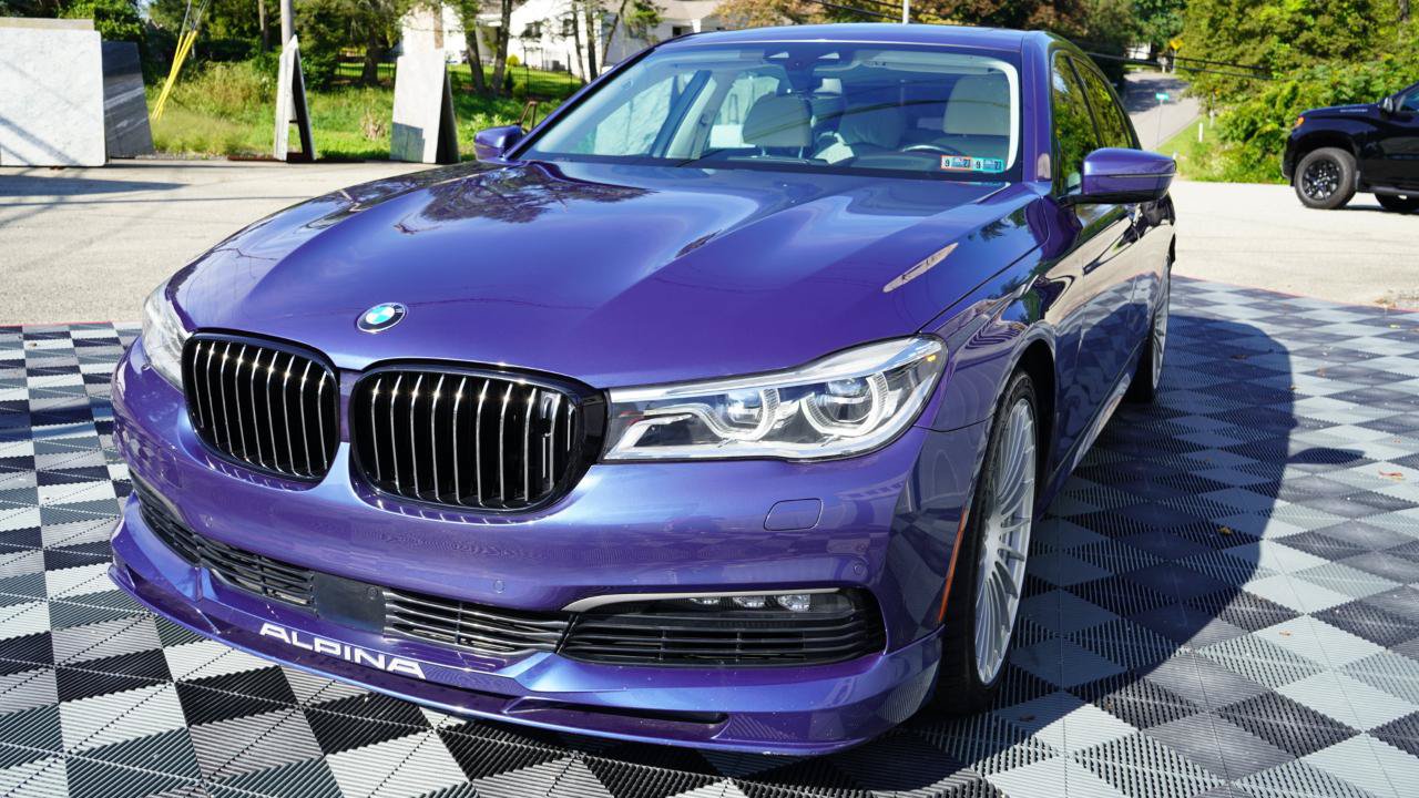 Used 2018 BMW ALPINA B7 xDrive AWD/4WD image 15